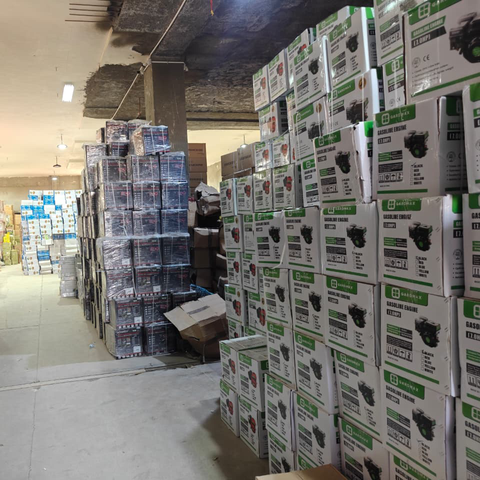 المخازن